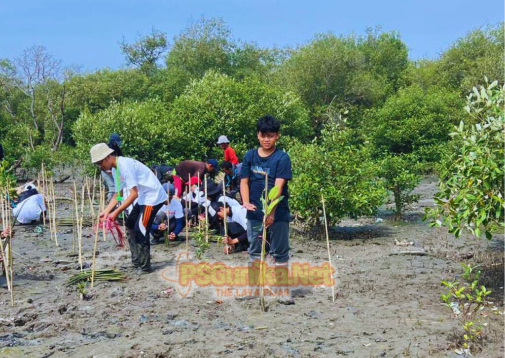 Pelajar SMP di Surabaya